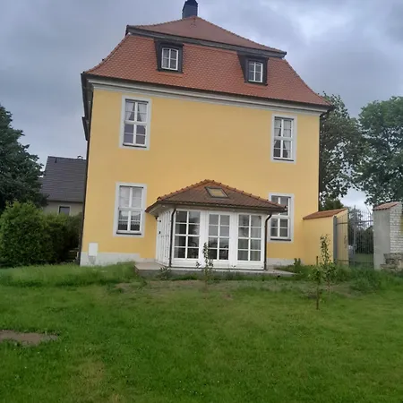 Apartment Residieren Im Barocken Herrenhaus Pannewitz